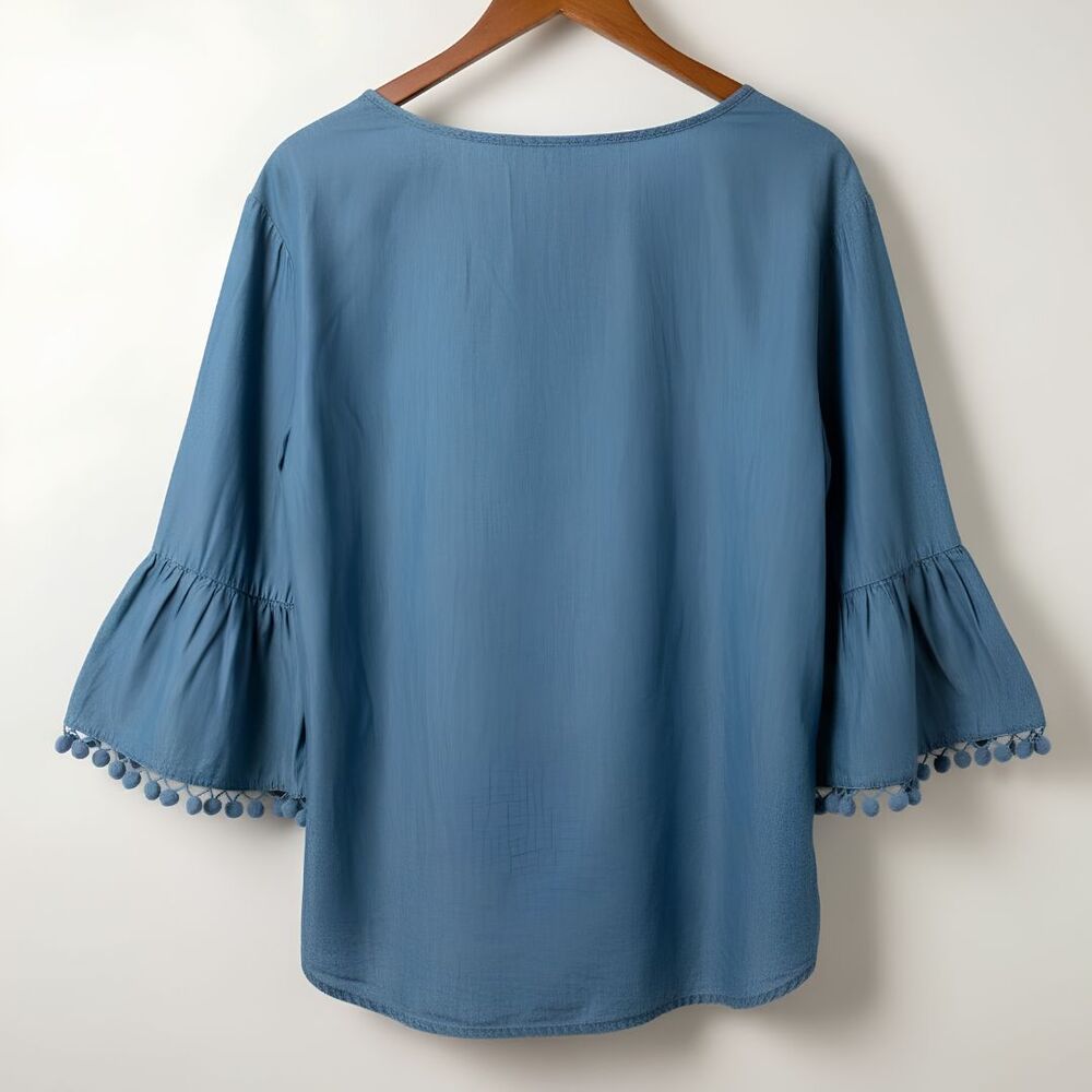 Hester & Orchard Womens L Chambray Blouse Bell Sleeve Pom Pom Boho NWT - Picture 5 of 8
